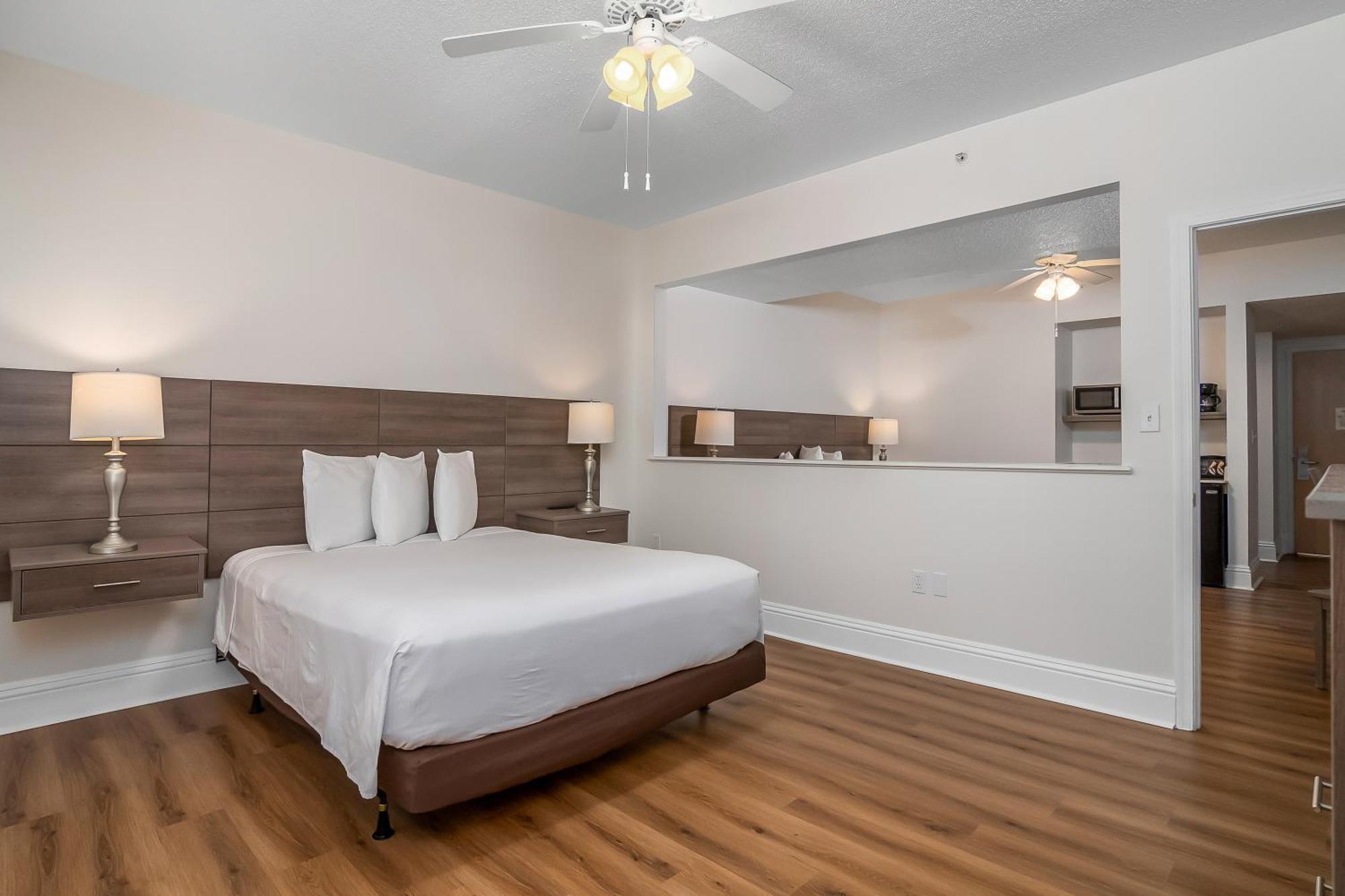 Naples Park Central Hotel エクステリア 写真