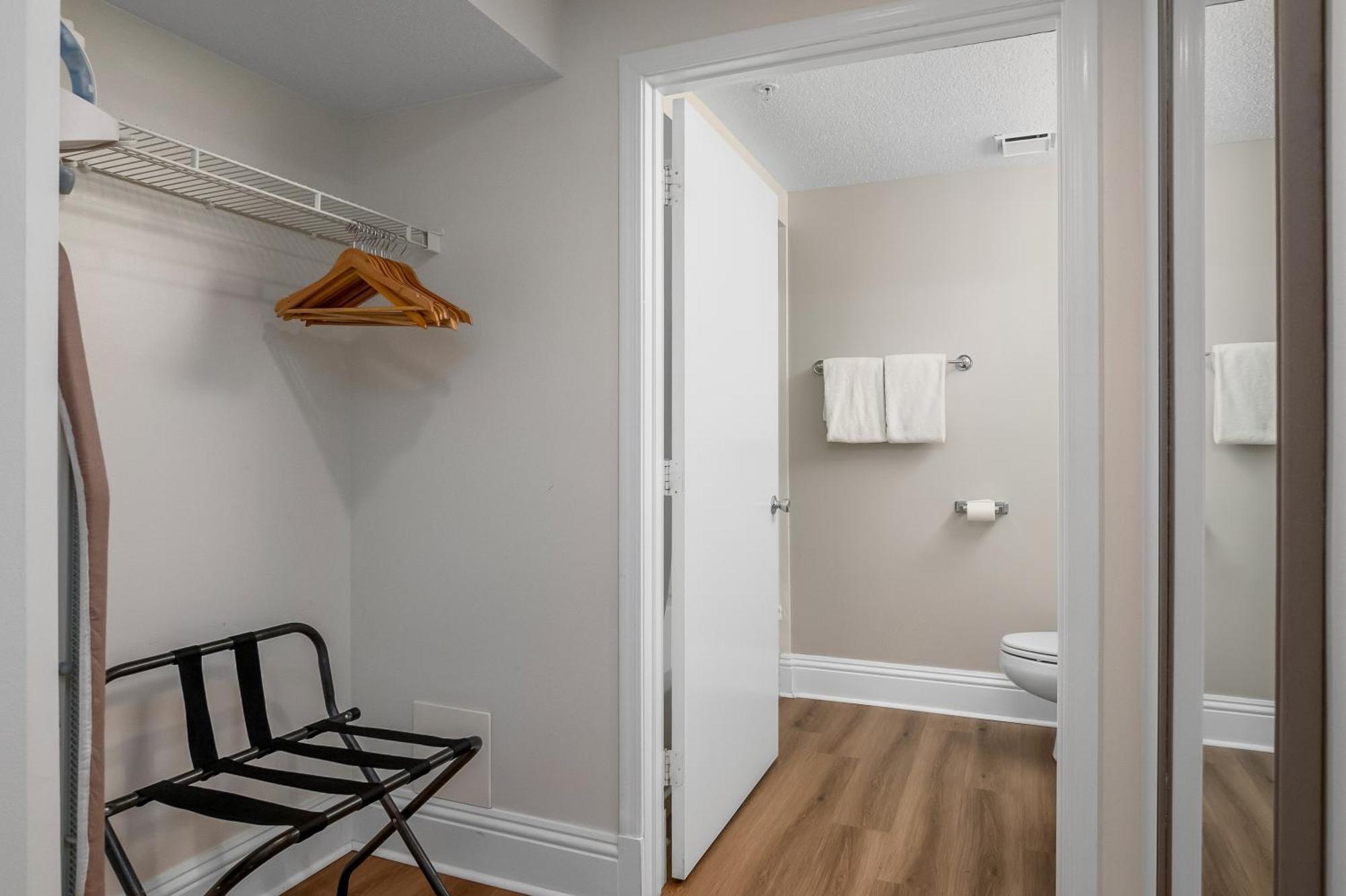 Naples Park Central Hotel エクステリア 写真